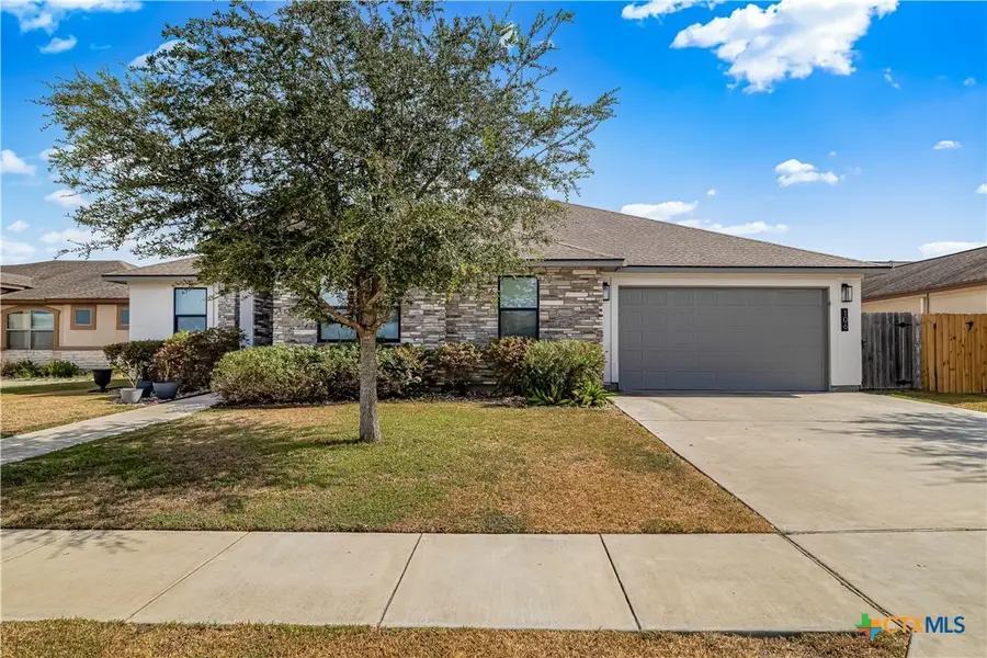 106 Montalcino Court, Victoria, TX 77904 - #2