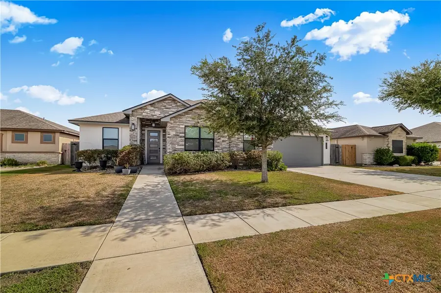 106 Montalcino Court, Victoria, TX 77904 - #3