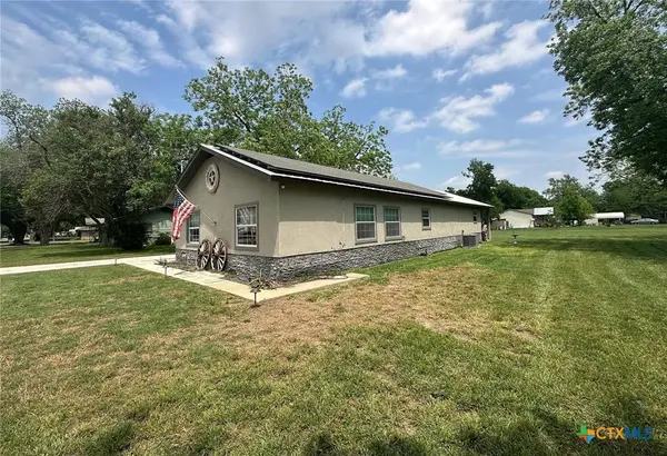 509 Reiley Road, Seguin, TX 78155