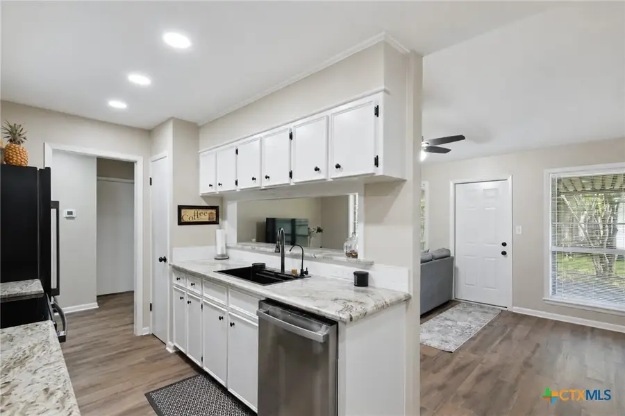 204 Timberlane, Victoria, TX 77901 - #3