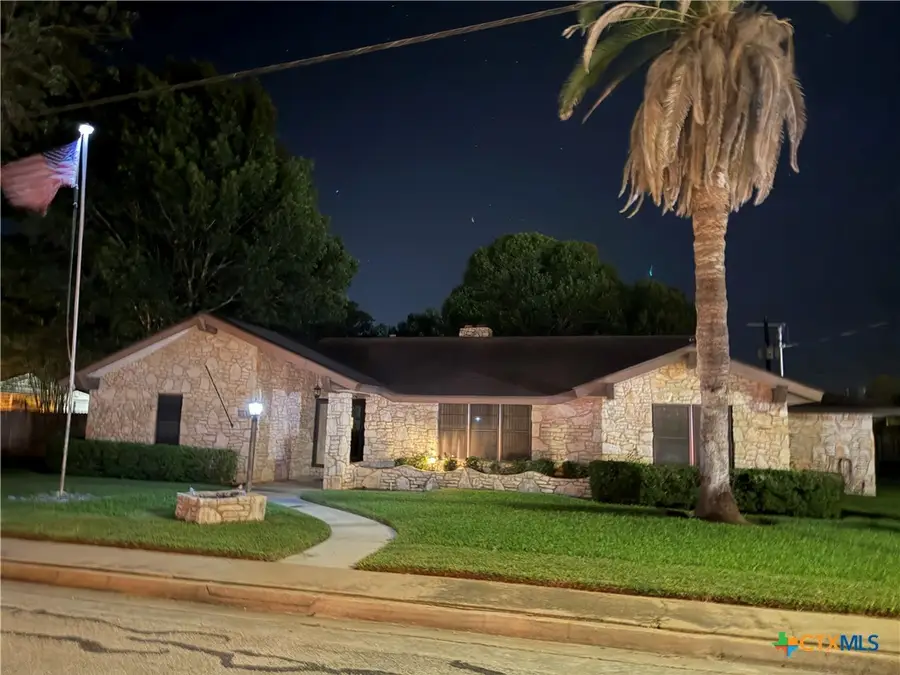 212 S 4th Street, Stockdale, TX 78160 - #2