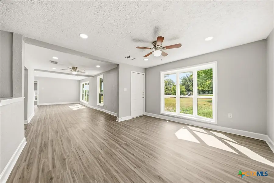 1585 E Central, Lorena, TX 76655 - #2