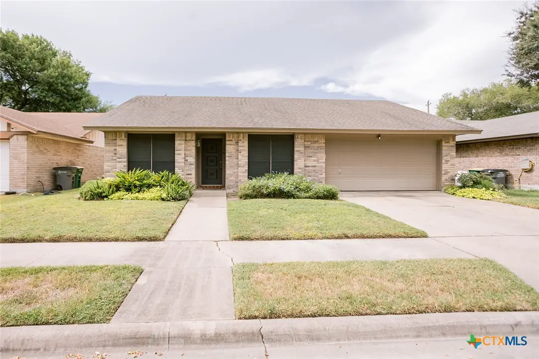 108 Cromwell Drive, Victoria, TX 77901 - #1