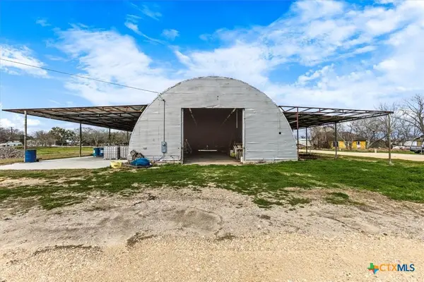 108 Palacios, La Ward, TX 77970