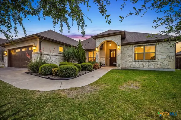 608 Jake Drive, Jarrell, TX 76537