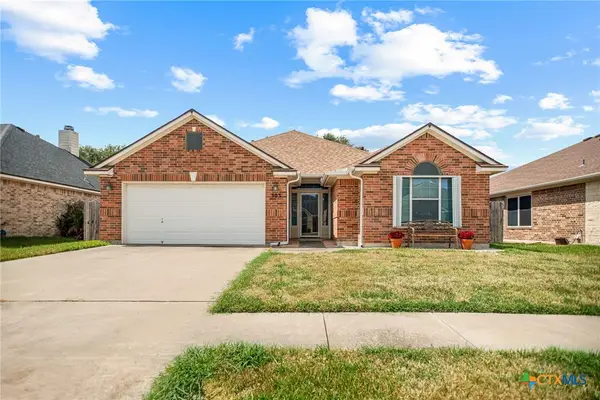 303 Waterstone, Victoria, TX 77901