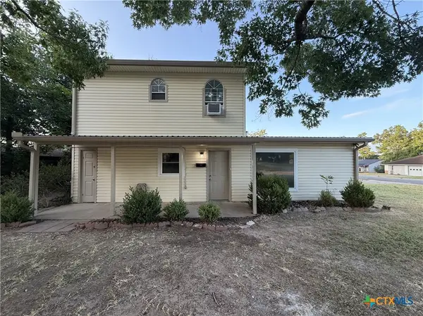 1405 Highland Avenue, Rockdale, TX 76567
