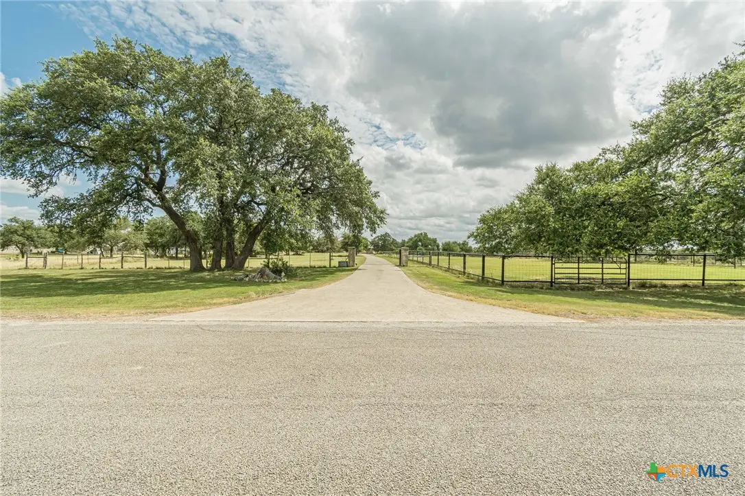 287 San Marcos Trail, New Braunfels, TX 78132 - #1