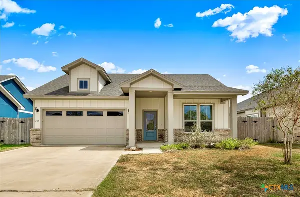 215 Flint Rock Court, Victoria, TX 77904