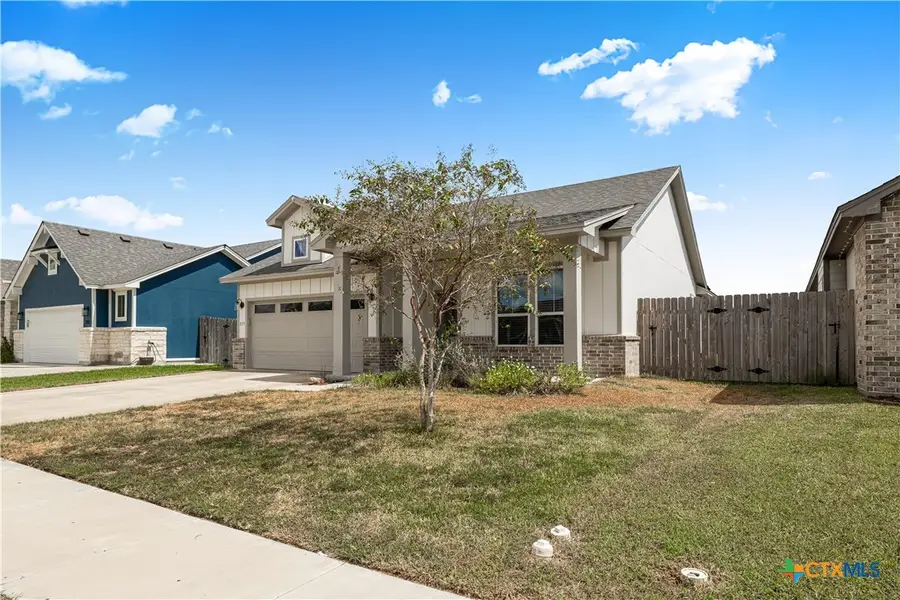 215 Flint Rock Court, Victoria, TX 77904 - #3