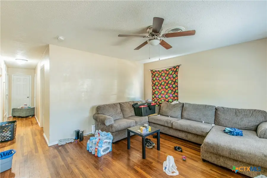 1201 S 15th Street, Copperas Cove, TX 76522 - #3