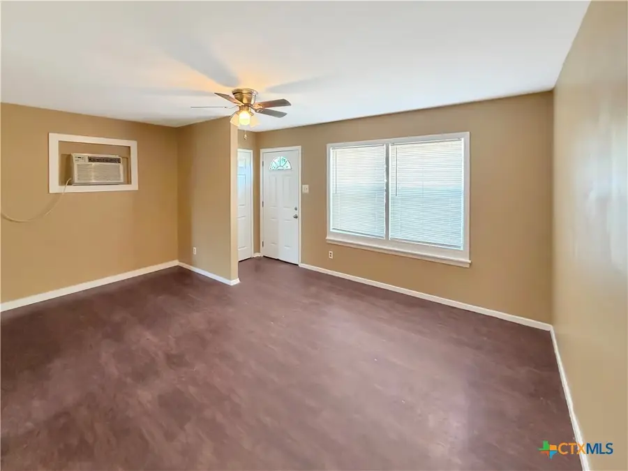 2907 Cypress Street, Victoria, TX 77901 - #3