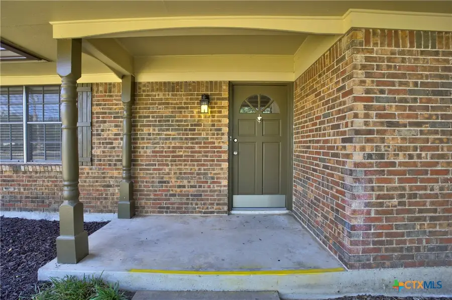 3401 Meadow Oaks Drive, Temple, TX 76502 - #2