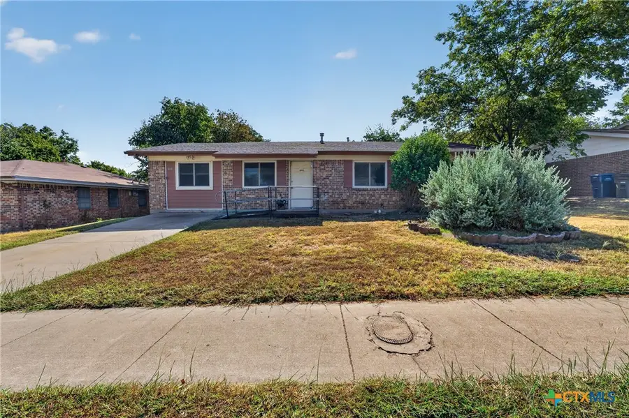 801 S 23rd Street, Copperas Cove, TX 76522 - #3