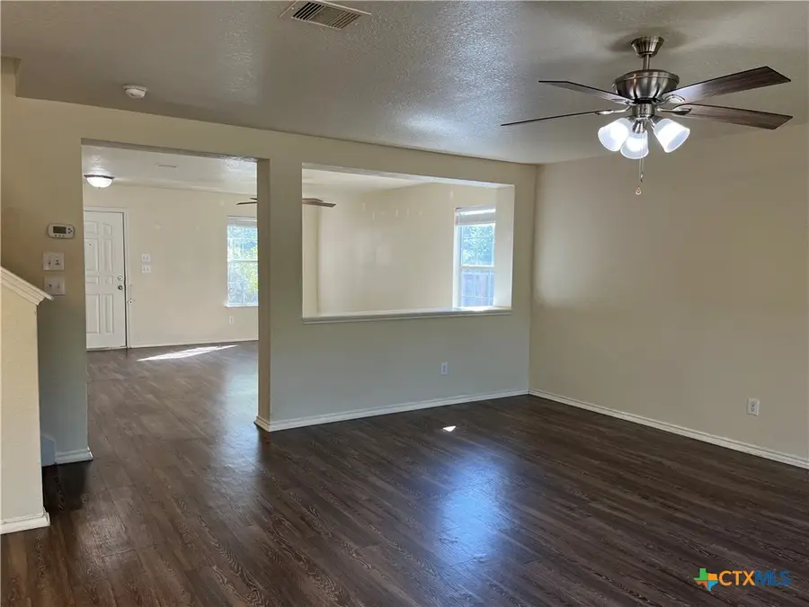 654 San Augustine Boulevard, New Braunfels, TX 78132 - #3