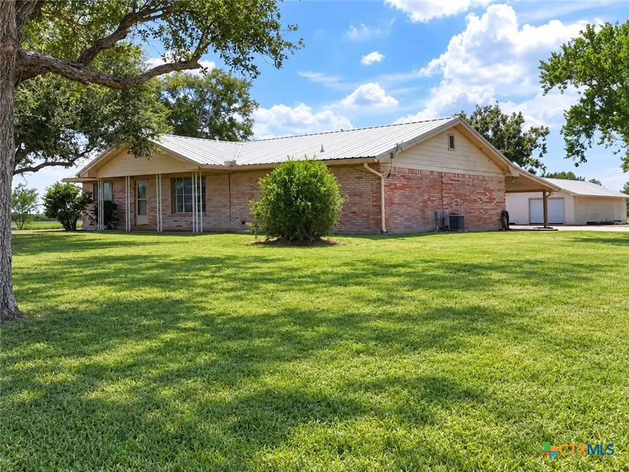 150 Sikes Road, Port Lavaca, TX 77979 - #2