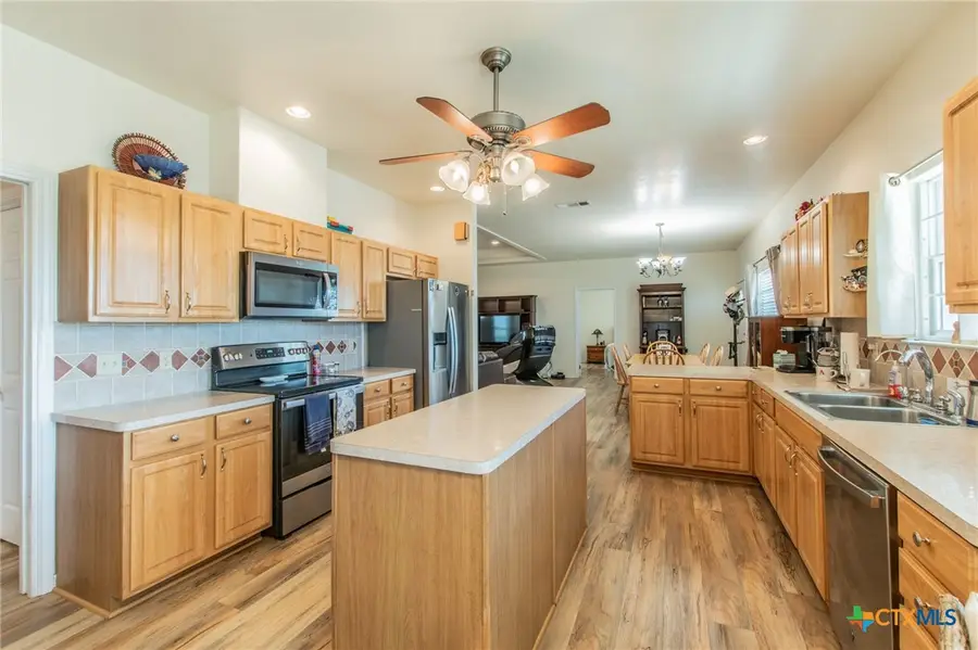 834 County Road 103, Rogers, TX 76569 - #3