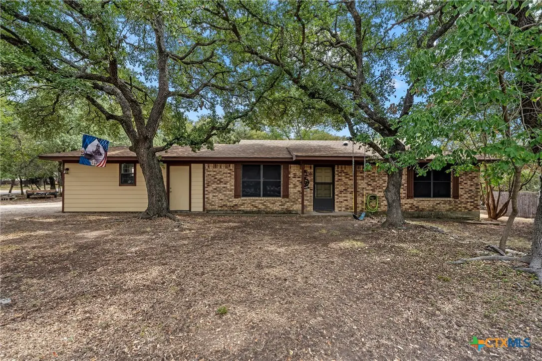 31 Retama Drive, Morgans Point Resort, TX 76513 - #1