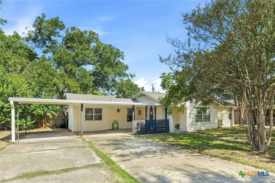 904 Kirk Street, Taylor, TX 76574 - #2