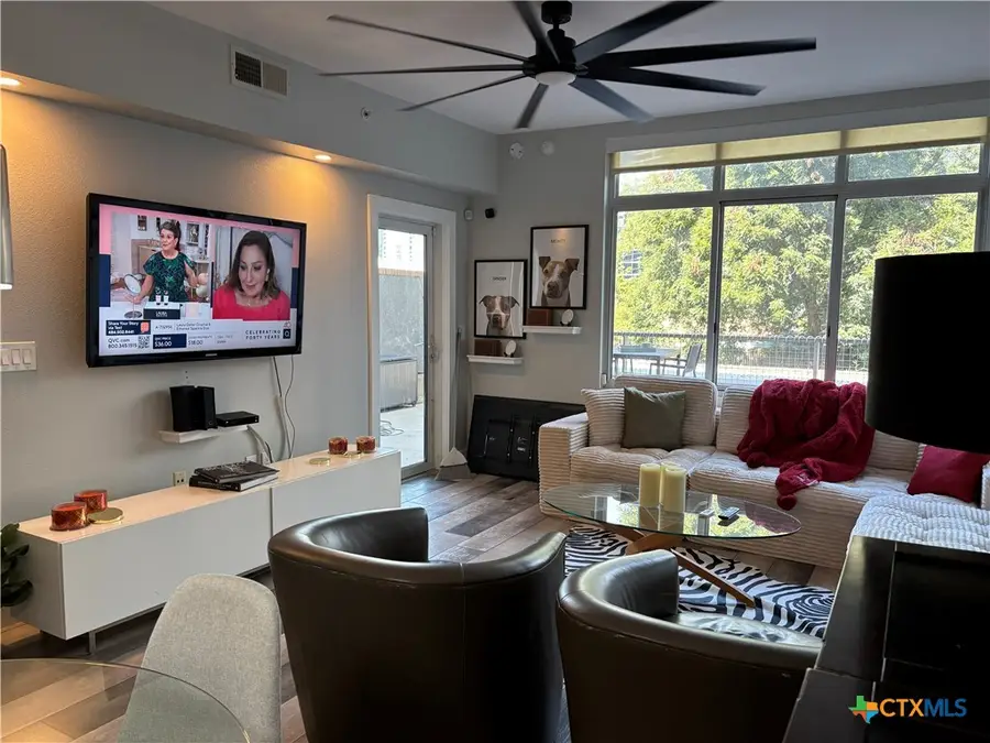 54 Rainey Street, Austin, TX 78701 - #2