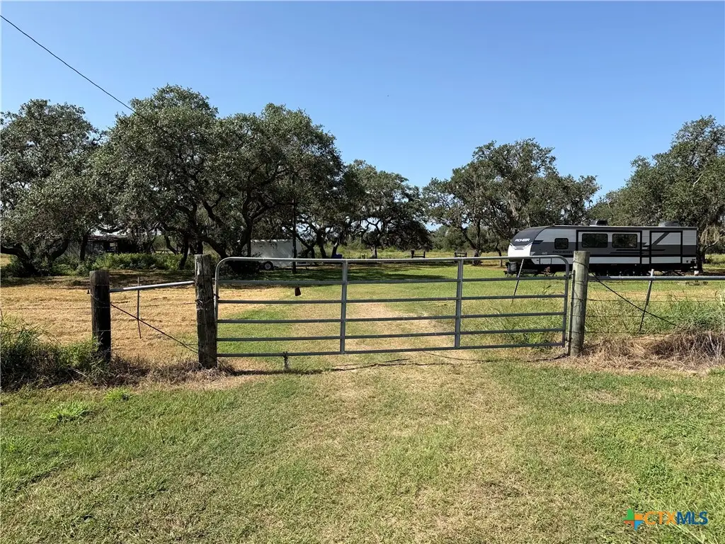 209 Korth Lane, Goliad, TX 77963 - #1