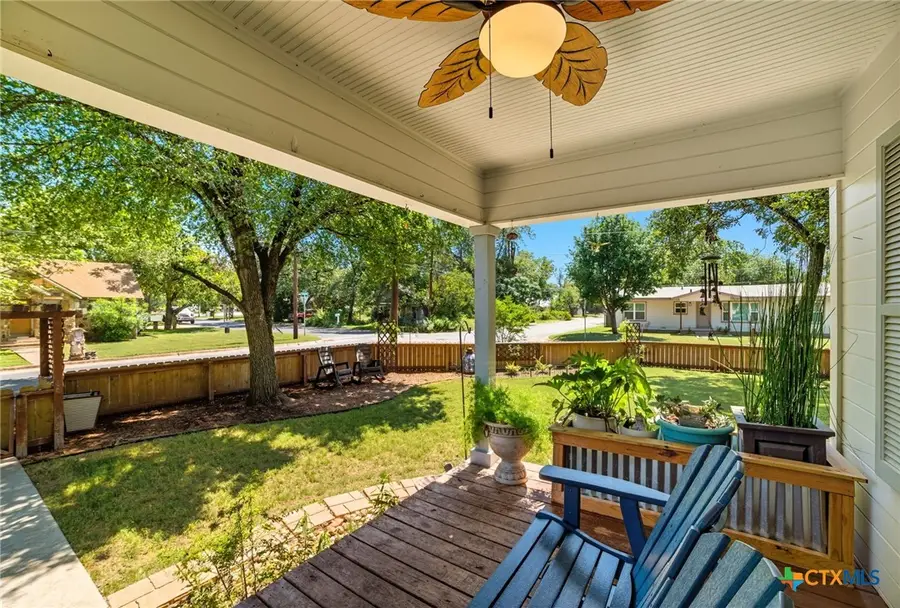 508 S Vandeveer, Burnet, TX 78611 - #2