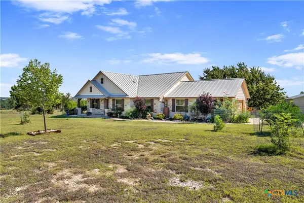 560 Saddle Ridge Drive, Bertram, TX 78605