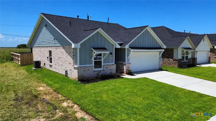 304 Cardinal Drive, Port Lavaca, TX 77979 - #2