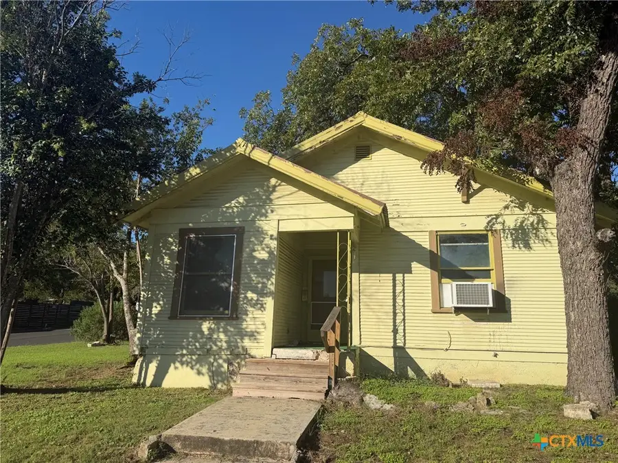 108 S Race Street, Lampasas, TX 76550 - #2
