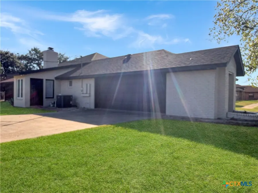 3806 Oakridge Boulevard #B, Harker Heights, TX 76548 - #3