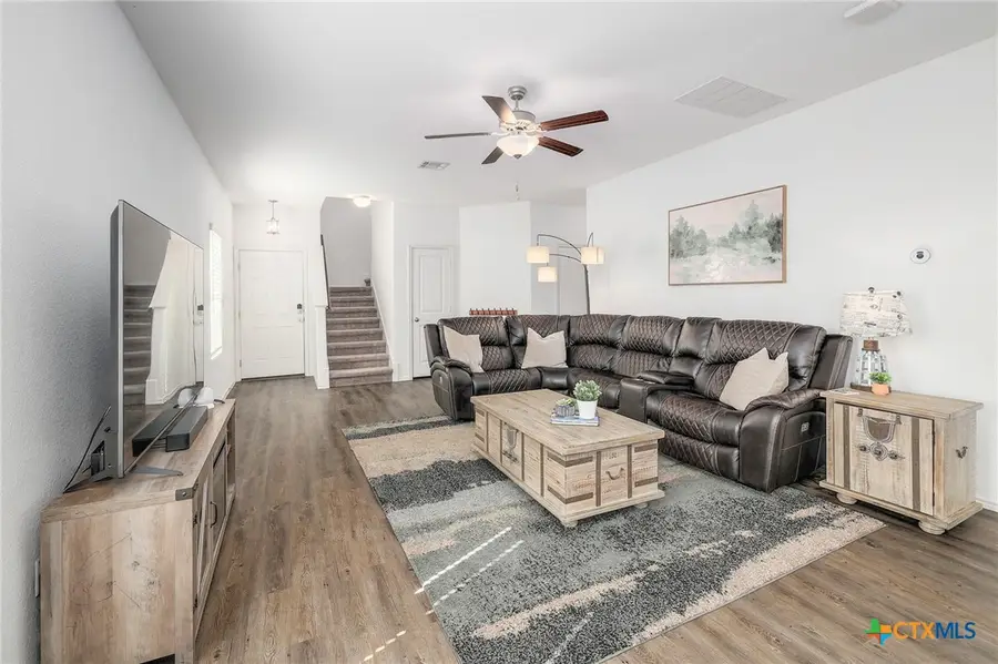 735 Circle Way, Jarrell, TX 76537 - #2