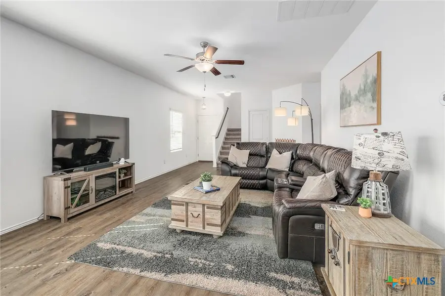735 Circle Way, Jarrell, TX 76537 - #3