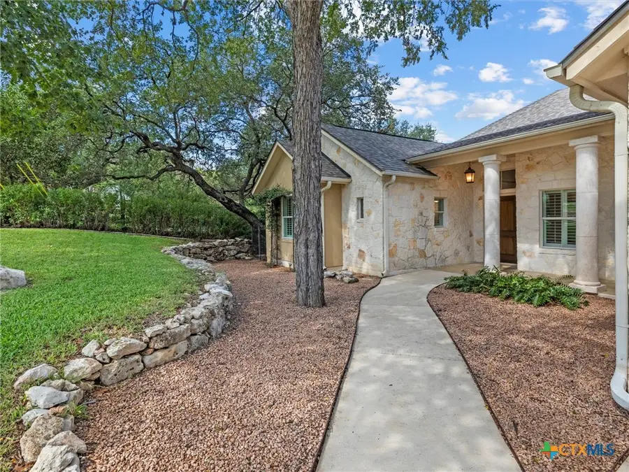 423 Elmwood Drive, New Braunfels, TX 78130 - #2