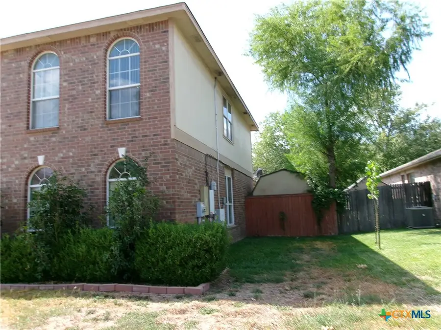 116 W Iowa Drive, Harker Heights, TX 76548 - #3