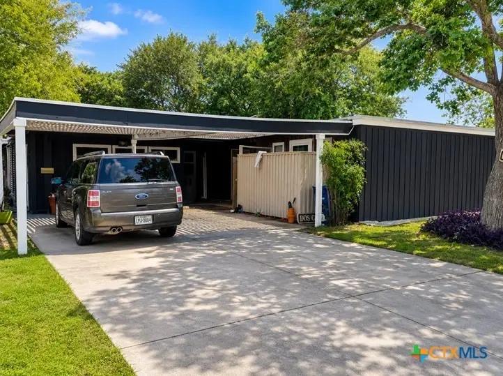 811 Indiana Avenue, Corpus Christi, TX 78404 - #1