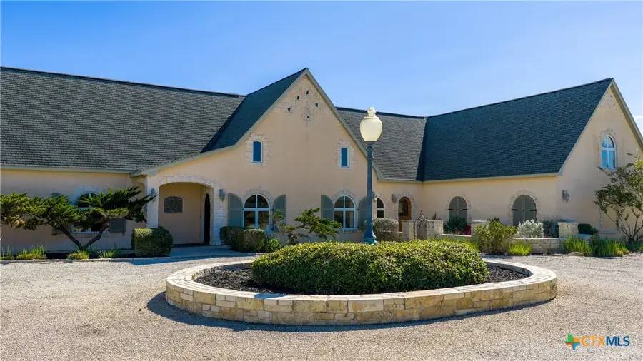 5904 Old Yoakum Road, Cuero, TX 77954 - #2
