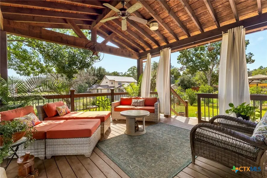 510 Oak Tree Lane, New Braunfels, TX 78130 - #2
