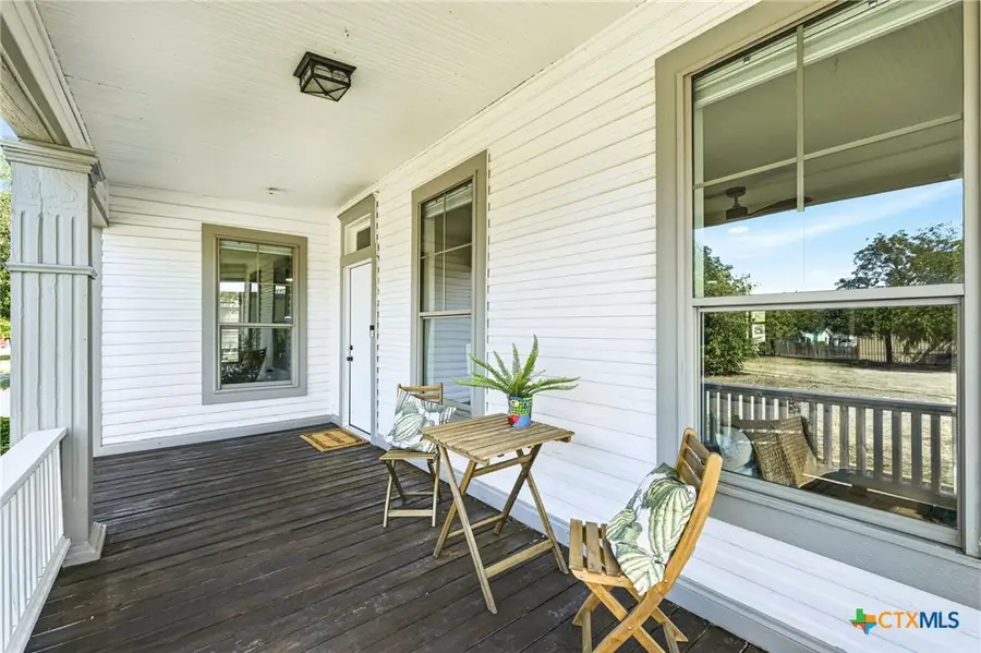 109 N 11th Street, Temple, TX 76501 - #3