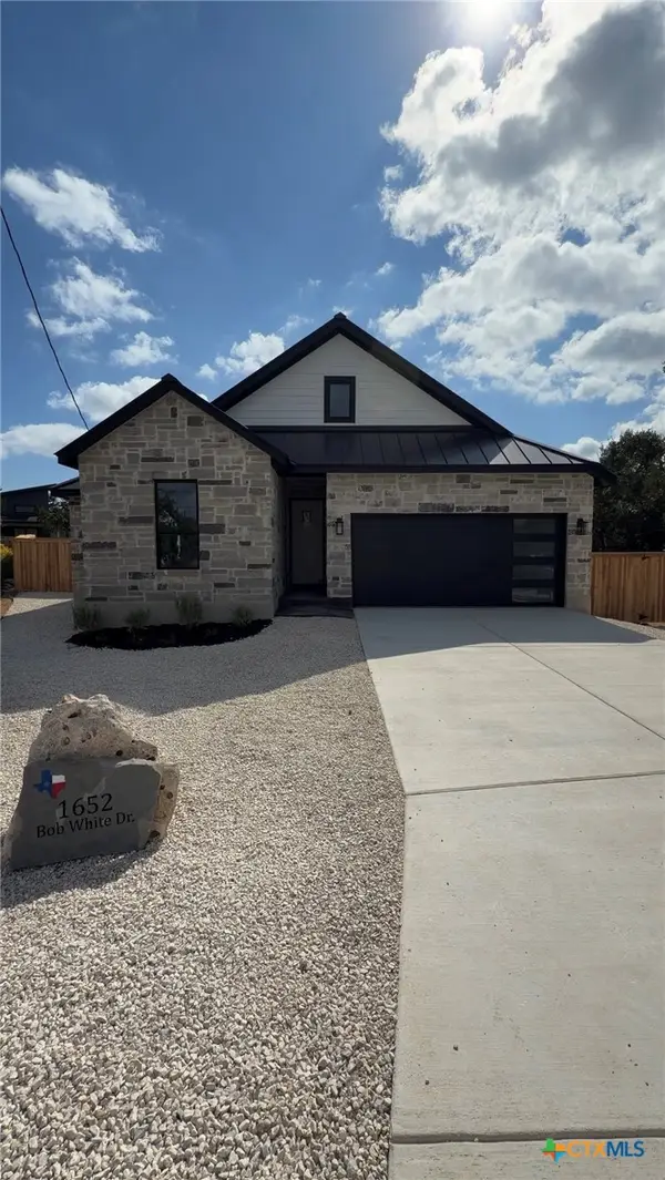 1652 Bob White Drive, Spring Branch, TX 78070