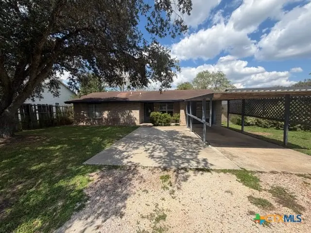 615 Avenue C, Yorktown, TX 78164 - #1