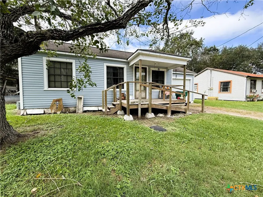608 Hackberry, Ganado, TX 77967 - #3