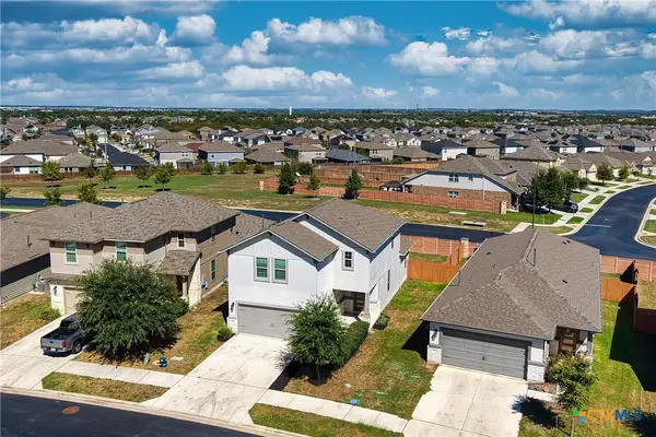 517 Rearing Mare Pass, Georgetown, TX 78626