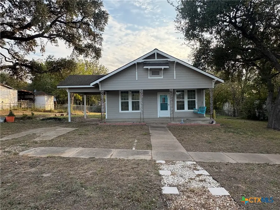 903 E Morgan Avenue, Cuero, TX 77954 - #2
