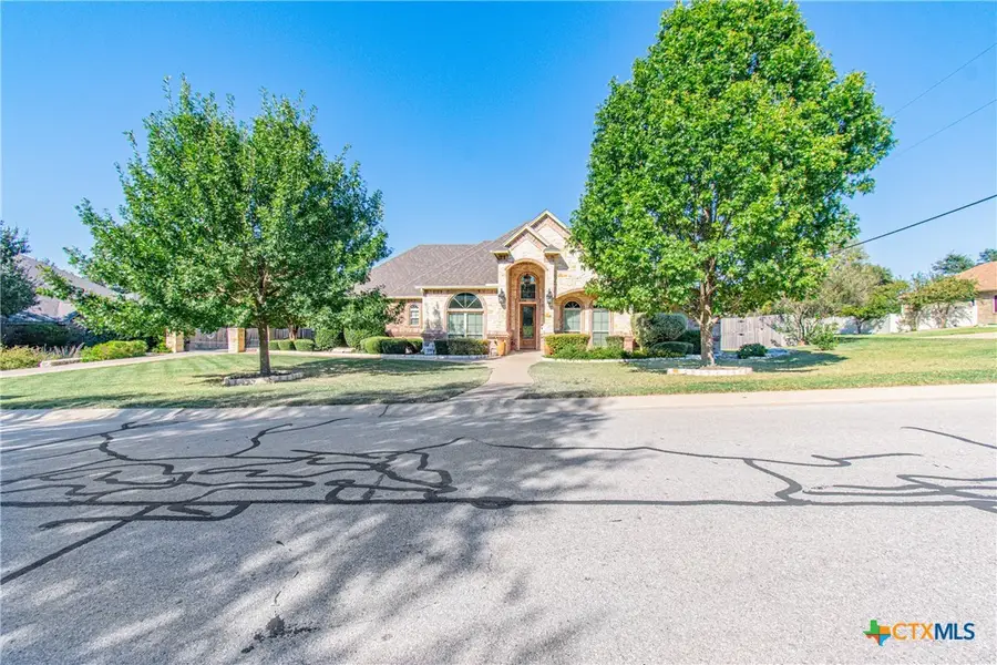 300 Eagle Landing Drive, Belton, TX 76513 - #2