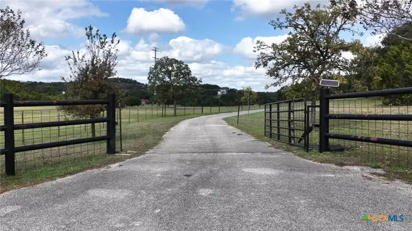 1540 Shepherds Ranch, Bulverde, TX 78163