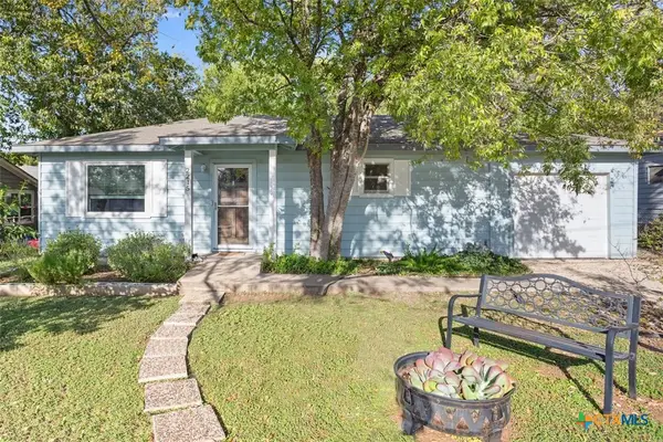 2215 S Wall Street, Belton, TX 76513