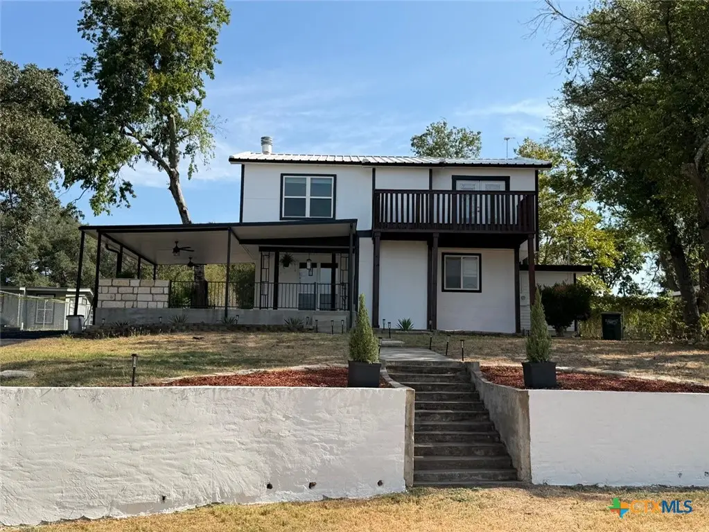 425 Woodland Point Road, Belton, TX 76513 - #1