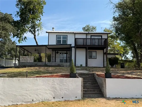 425 Woodland Point Road, Belton, TX 76513