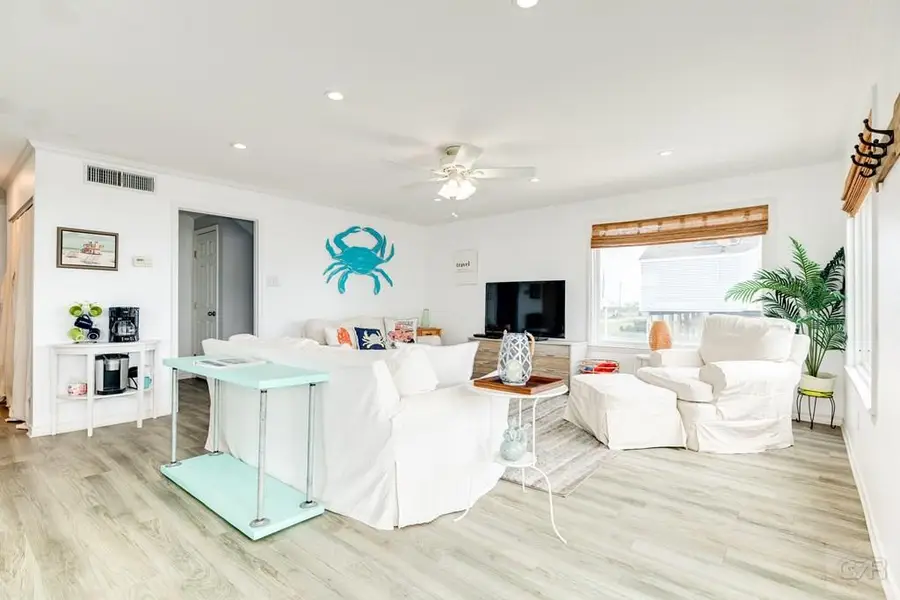 21321 Gulf, Galveston, TX 77554 - #2