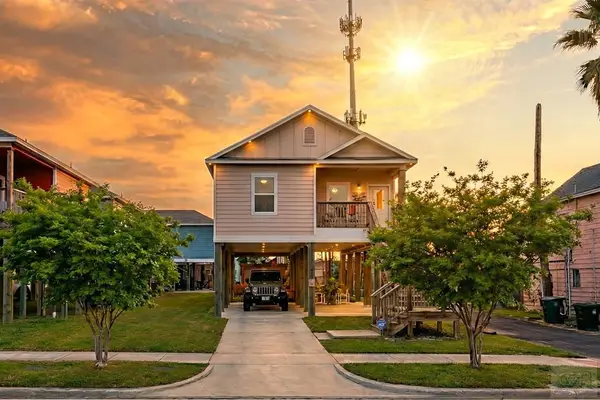 710 35th Street, Galveston, TX 77550